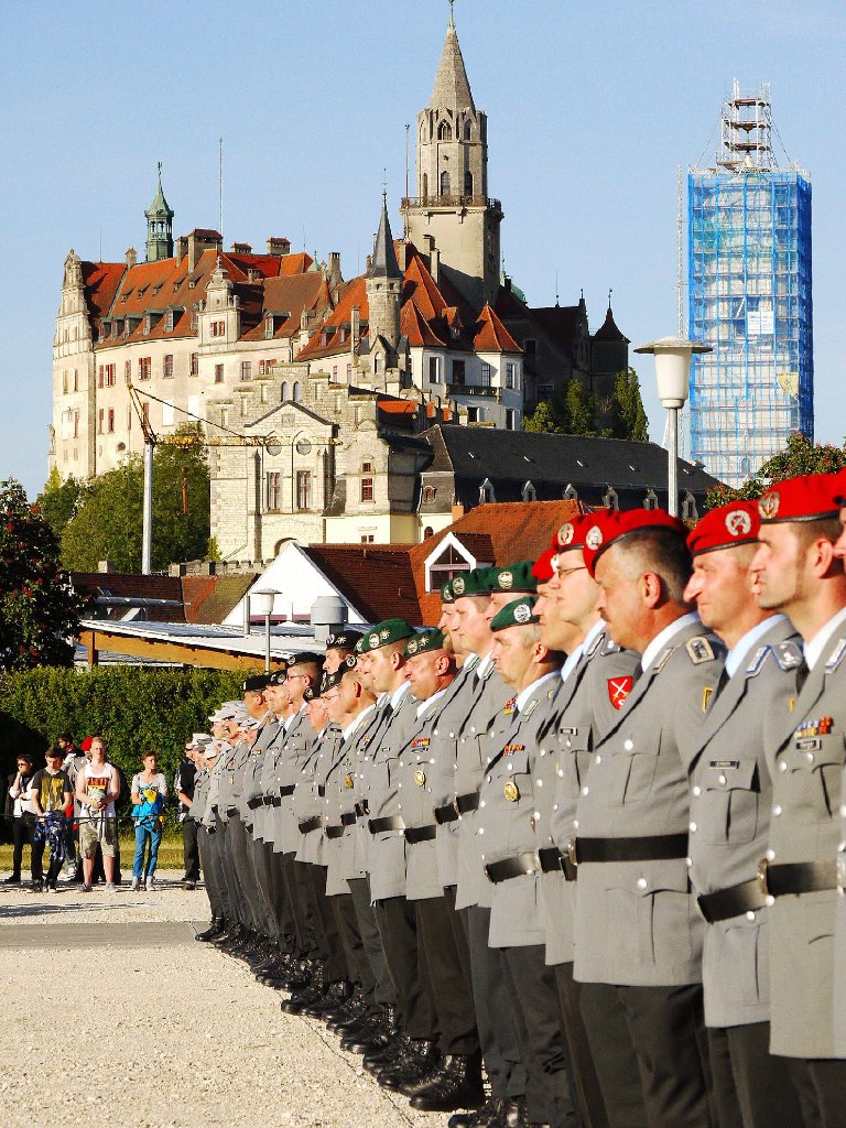 Die Bundeswehr hat Sigmaringen geprägt wie sonst nur das Fürstenhaus Hohenzollern Sigmaringen. Fotos: Eyrich