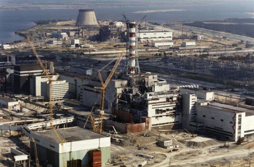 01.10.1986, Ukraine, Tschernobyl: Reparaturarbeiten am explodierten ukrainischen Atomkraftwerk Tschernobyl. Foto: dpa/epa Tass