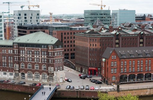 Die Speicherstadt in Hamburg könnte das nächste Weltkulturerbe in Deutschland werden.  Foto: dpa