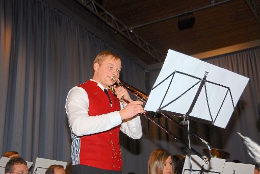 Solist Lukas Griesbaum glänzte mit seinem perfekten Posaunensolo. Foto: Becker Foto: Schwarzwälder-Bote