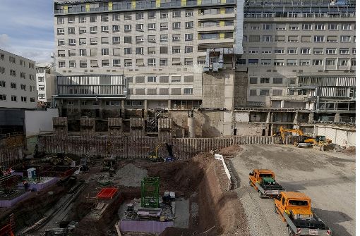 Vor allem das Katharinenhospital des Klinikums Stuttgart ist seit Jahren eine Baustelle. Durch die Neubauten soll das Krankenhaus auch effektiver arbeiten. Foto: Lichtgut/Leif Piechowski