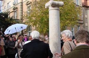 Am Dienstag wurde am Stuttgarter Eugensplatz das neue Loriot-Denkmal feierlich enthüllt - hier die Bilder: Foto: FRIEBE|PR/ Alexander Hald