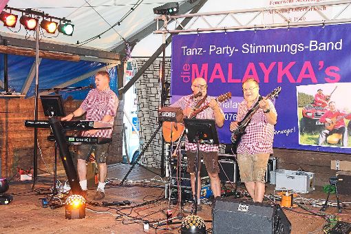 DIe Band Malayka sorgt für Stimmung. Fotos: Hübner Foto: Schwarzwälder-Bote