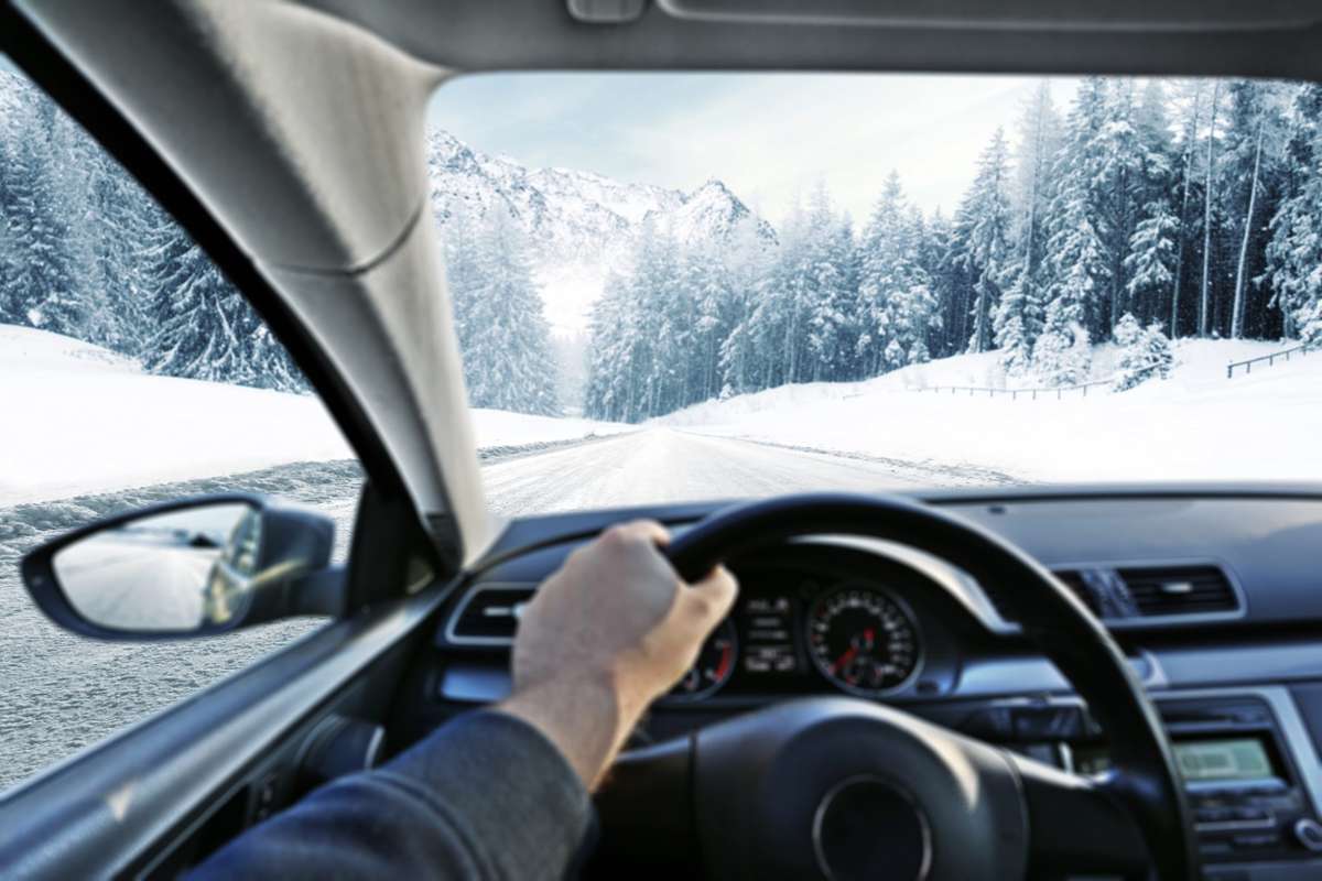 Im Winter: Das sollten Fahrer immer im Auto haben - Region & Land -  Schwarzwälder Bote