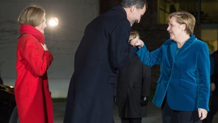Merkel empfängt Felipe und Letizia