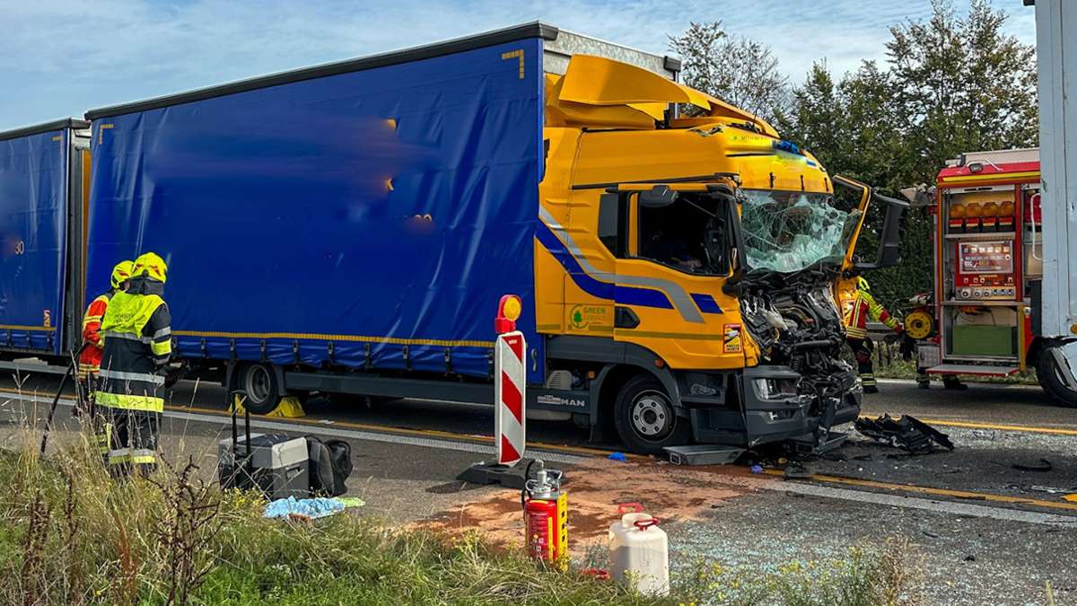 Fahrer schwer verletzt: Lastwagen krachen auf A 5 bei Herbolzheim aufeinander