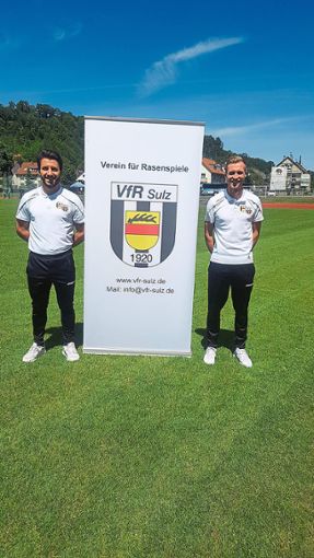 Riccardo Spataro (links) und Philipp Rumpel freuen sich auf die gemeinsame Zusammenarbeit in Sulz. Foto: VfR Sulz