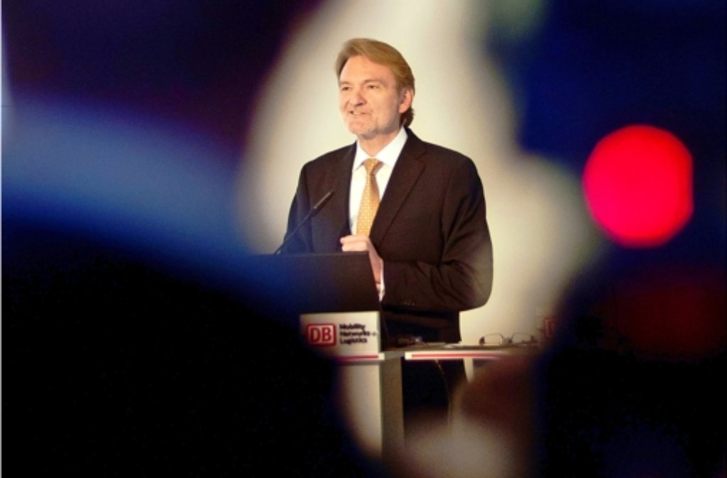 Eingeständnis: Volker Kefer bei der Pressekonferenz in Berlin. Foto: dpa