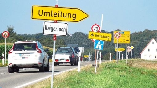 Ab Montag müssen Autofahrer zwischen Rosenfeld und Geislingen wieder einmal Umwege in Kauf nehmen. Foto: Wolf-Ulrich Schnurr
