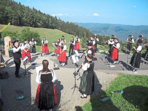 Rundum gelungen war das Konzert der Trachtenkapelle Niederwasser auf dem  Schanzenberghof. Foto: Jehle Foto: Schwarzwälder Bote