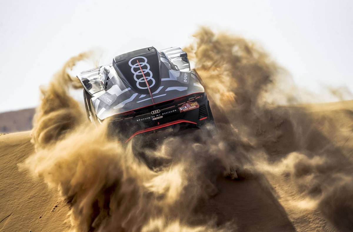 Audi startet bei der Rallye Dakar erstmals mit Hybrid-Autos und feierte bereits den dritten Etappensieg. Foto: imago/Red Bull Media