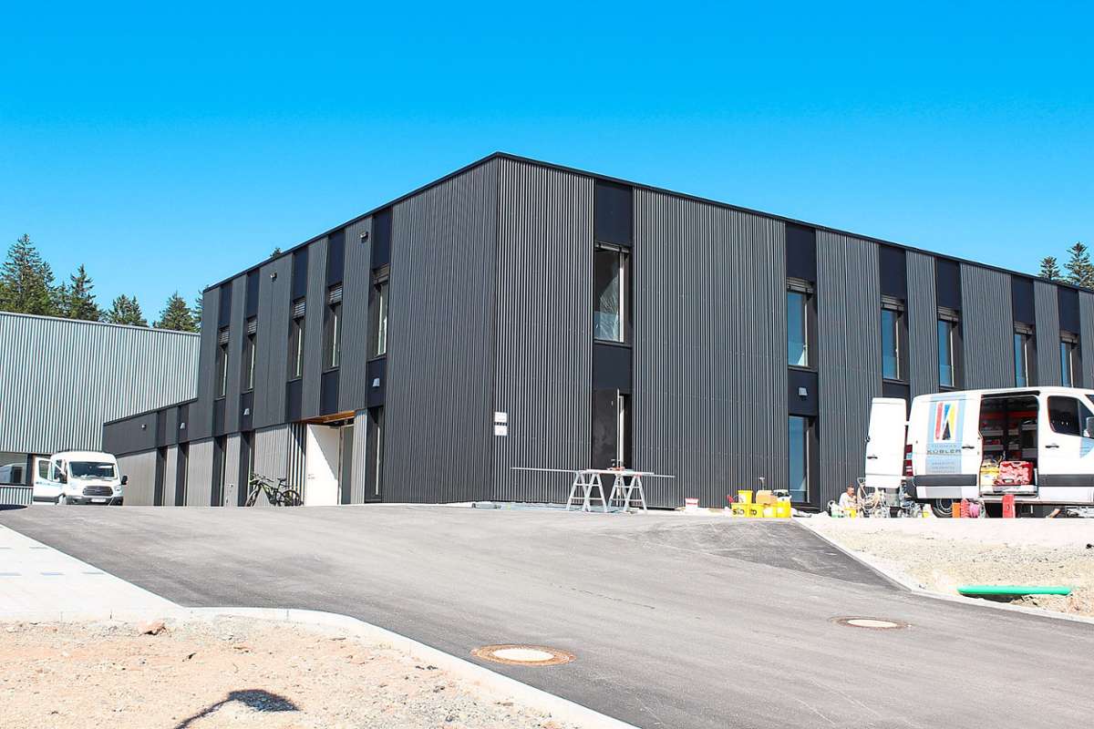 Im neuen Firmengebäude der Firma Gründler wird die integrierte Leitstelle eingerichtet.