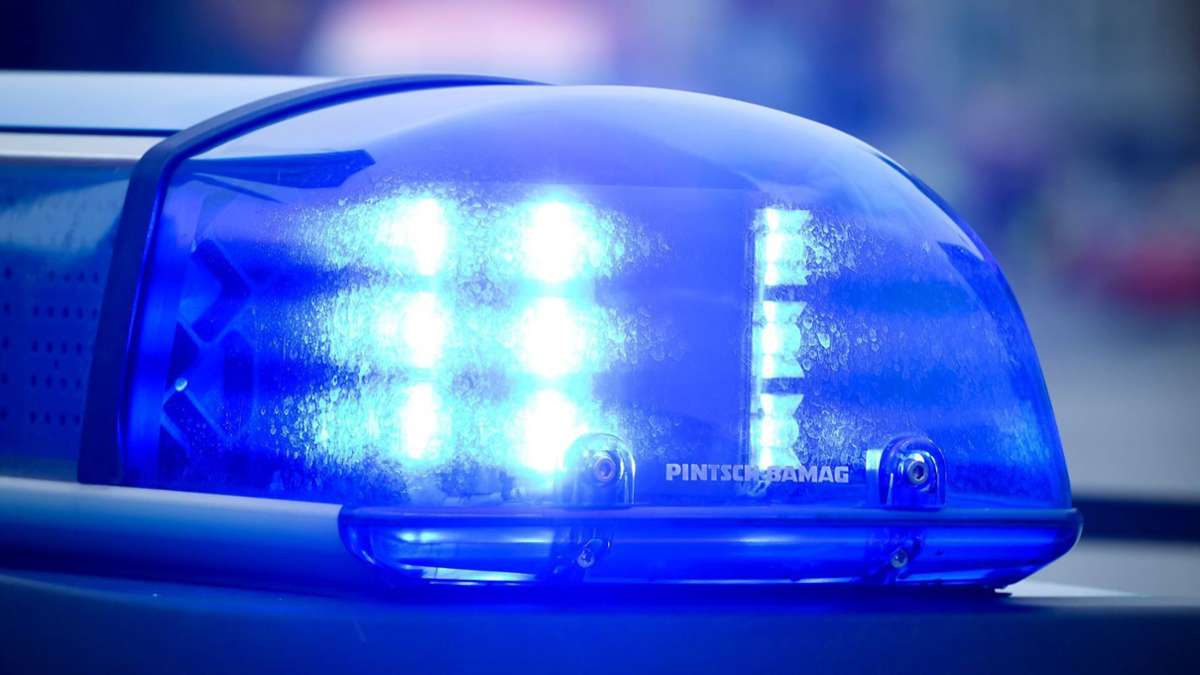 15 000 Euro Schaden: Mehrere Menschen werden bei Unfall auf der A 5 bei Appenweier verletzt