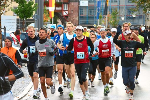 Das sportliche Top-Ereignis in Bräunlingen ist seit 52 Jahren der Schwarzwald-Marathon. Die 53. Auflage muss entfallen, wird aber im kommenden Jahr nachgeholt –  und es wird schon fleißig geplant.Foto: Zschäbitz Foto: Schwarzwälder Bote