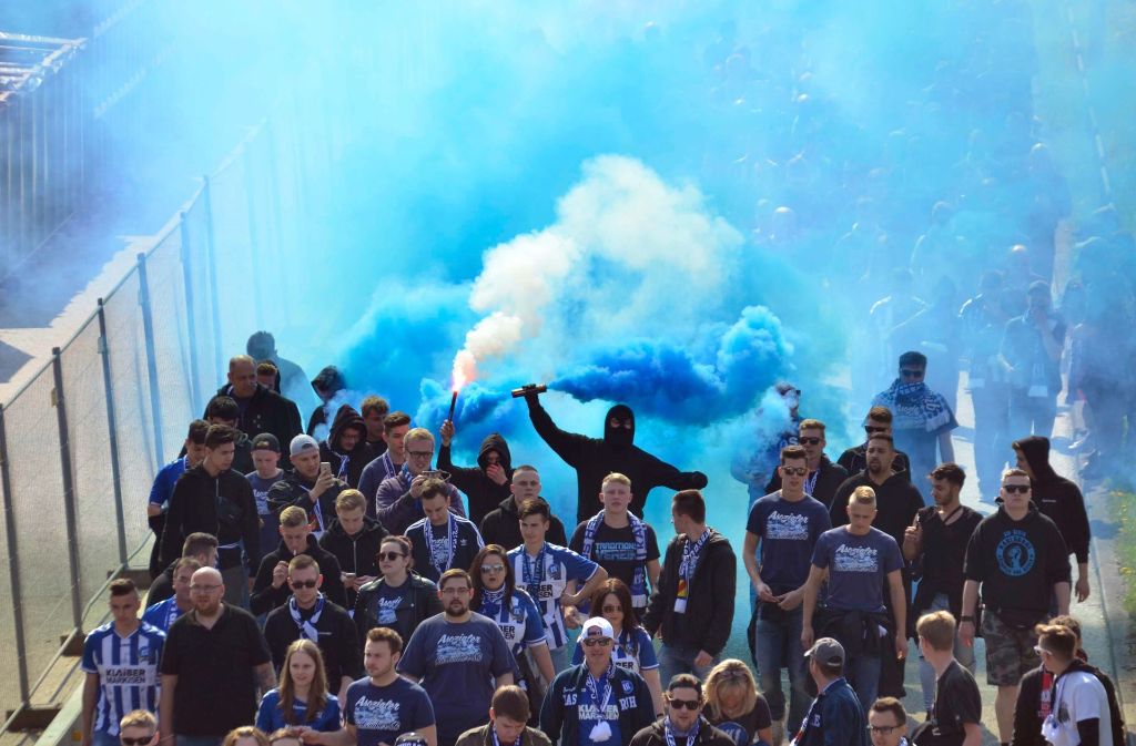 Fußball: DFB bestraft KSC mit Geisterspiel