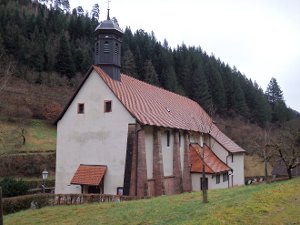 Drei Gotteshäuser,   eine Gemeinde:  die katholischen Kirchen von Schenkenzell (links), Wittichen und Schiltach (unten).   Fotos: Fritsche Foto: Schwarzwälder-Bote