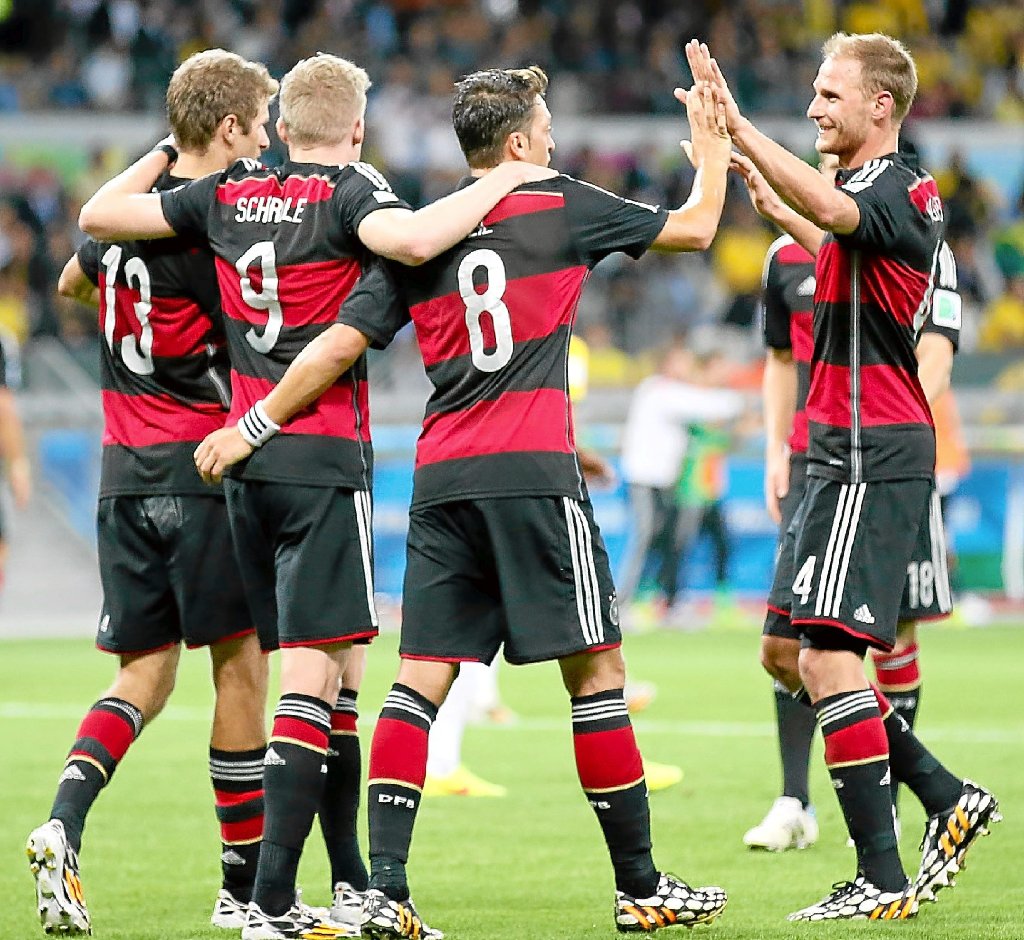 Schon das WM-Halbfinale und der furiose 7:1-Triumph der Deutschen gegen Brasilien war ein voller Twitter-Erfolg.