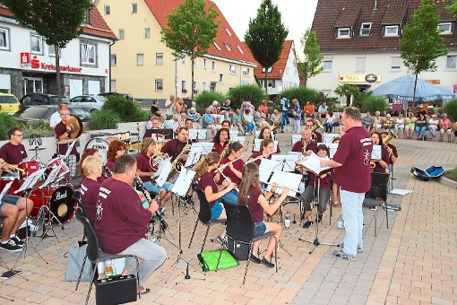 Mit dem Platzkonzert verabschiedete sich der Musikverein in die Sommerferien Foto: Bieberstein Foto: Schwarzwälder-Bote