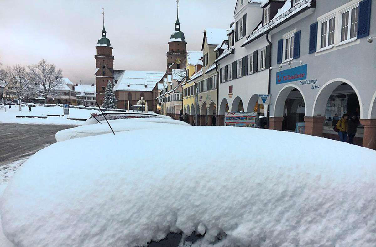Ordentlich Schnee kam in Freudenstadt runter.