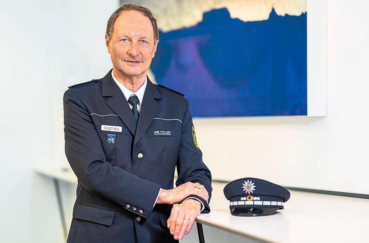 Hans Matheis stammt aus Baiersbronn – heute ist er Polizeivizepräsident in Karlsruhe. Foto: Heger