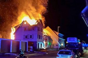 In Bieselsberg brannte am 21. Juli ein Haus. Rund eine Woche zuvor löschte die Feuerwehr eine Scheune in Monakam. Foto: Feuerwehr Schömberg