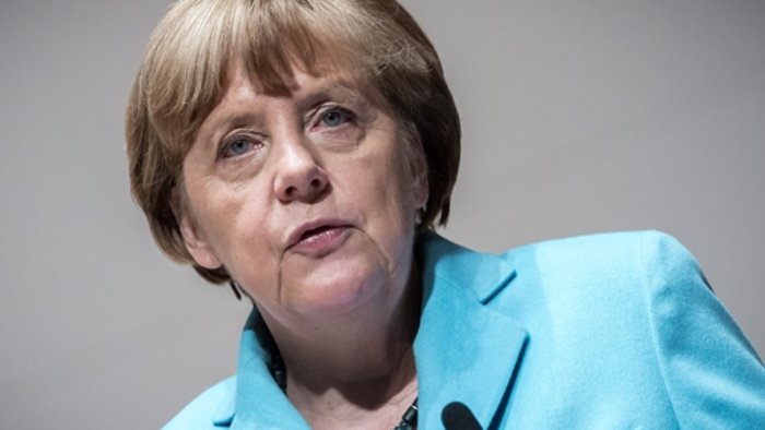 Merkel verlangt von Athen Vertragstreue