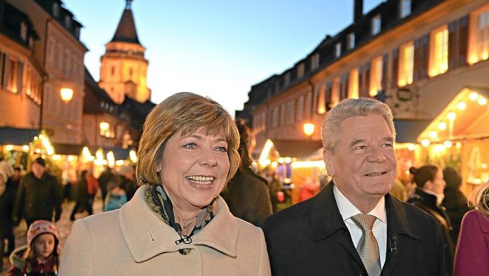 Gauck für Dreharbeiten in der Stadt