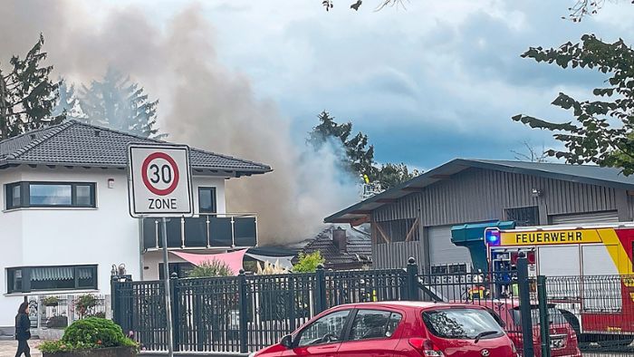 Wohnhaus in Offenburg steht in Flammen