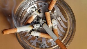 Droht ein Handelskrieg wegen neuer Zigarettenverpackung?