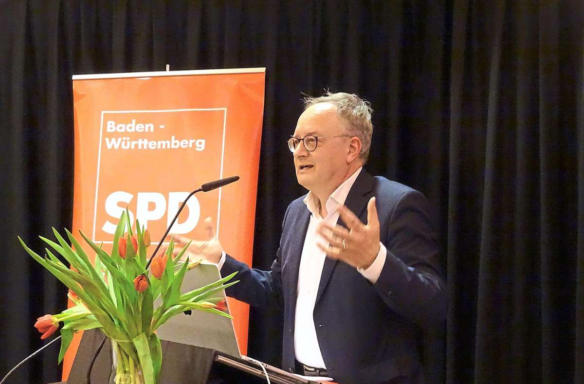 Prominenter Gastredner: der SPD-Landes- und -Fraktionsvorsitzende Andreas Stoch.