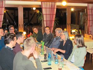Die Mitglieder der Grünen-Ortsgruppe Schonach machen sich bei ihrer Sitzung um die Entwicklung ihrer Heimatgemeinde intensive Gedanken.Foto: Kammerer Foto: Schwarzwälder Bote