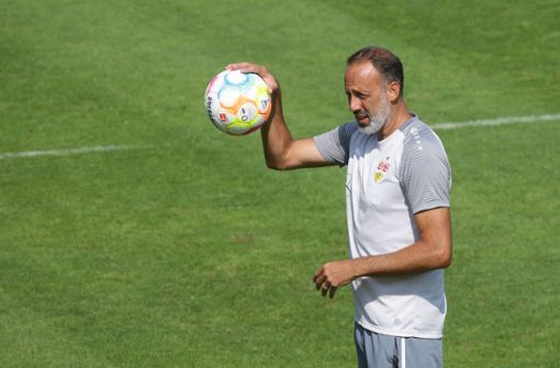 VfB-Trainer Pellegrino Matarazzo hat im Allgäu viele Einblicke erhalten. Foto: Pressefoto Baumann/Hansjürgen Britsch