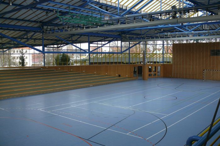Flüchtlingsunterbringung: Geislingen will Sporthallen für Schulen und Vereine freihalten