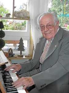 Gerhard Jäger feiert heute seinen 90. Geburtstag. Foto: Stocker Foto: Schwarzwälder-Bote