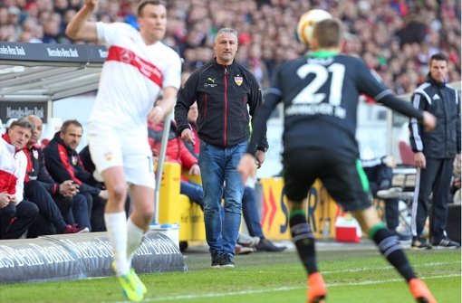 VfB-Coach Jürgen Kramny war mit der Leistung seiner Mannschaft nicht hundertprozentig zufrieden. Die Stimmen zum Spiel zum Durchklicken! Foto: Pressefoto Baumann