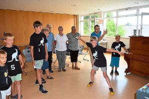 Viel Spaß für alle Generationen: Wii Bowling beim Kinderferienprogramm in Mönchweiler  Foto: Hettich-Marull Foto: Schwarzwälder-Bote