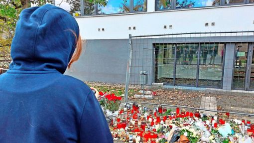 Die Anteilnahme nach den tödlichen Schüssen im November an der Waldbachschule war in den Tagen nach der Tat groß. Foto: Armbruster