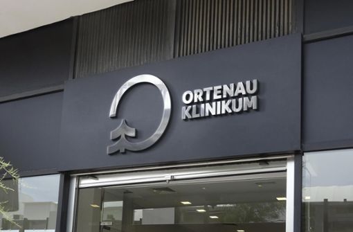 Seit dem Jahreswechsel präsentiert sich das Ortenau-Klinikum – nun als gemeinnützige Kommunalanstalt – auch mit einem neuen Logo. Foto: Klinikum