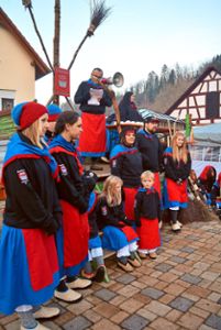 Die Schlehenhexen in Schietingen, gegründet  2015,   haben reichlich  Zulauf.  Fotos: Buckenmaier Foto: Schwarzwälder Bote