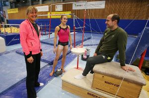 Tabea Alt,   Trainerin   Marie-Luise Probst-Hindermann, Coach Robert Mai:  Lachen erlaubt Foto: Baumann
