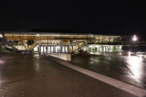 Nacht über der Kulturszene – im Bild: die Stadthalle Balingen – herrscht ab MontagFoto: Hauser Foto: Schwarzwälder Bote