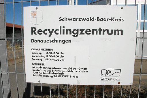 Nein, nicht 9 bis 12, sondern 9 bis 14 Uhr an Samstagen ist der Recyclinghof in der Raiffeisenstraße geöffnet. Foto: Schwarzwälder-Bote