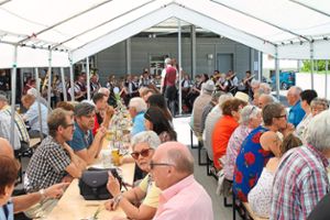 Die Dorfplatzhockete des Musikvereins Bochingen ist immer ein Besuchermagnet. Foto: Holzer-Rohrer Foto: Schwarzwälder Bote