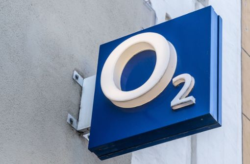 Kunden von O2 müssen bald mehr zahlen. (Symbolbild) Foto: imago images/Shotshop/Birgit Reitz-Hofmann