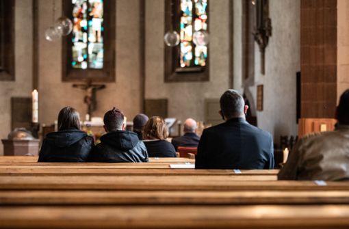 .  Nur noch 9,1 Prozent der Katholiken und 3,4 Prozent der Protestanten besuchen regelmäßig einen Sonntagsgottesdienst. Foto: dpa/Christoph Schmidt